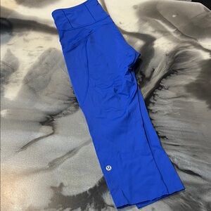 NWOT Lululemon Blue Leggings.